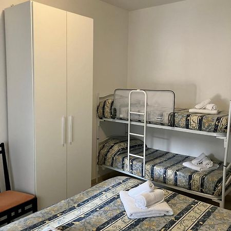 Hotel Ginevra E Residence カットーリカ エクステリア 写真