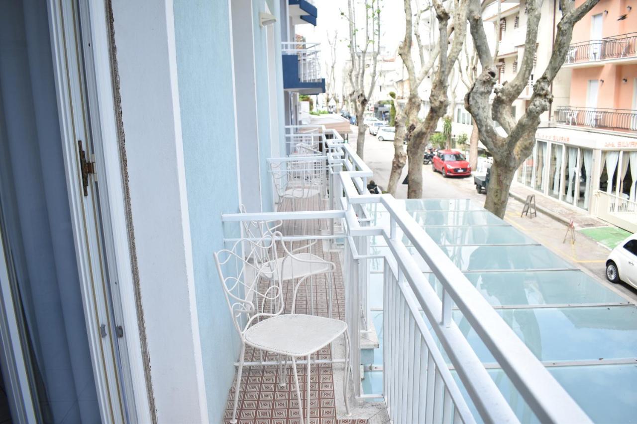 Hotel Ginevra E Residence カットーリカ エクステリア 写真