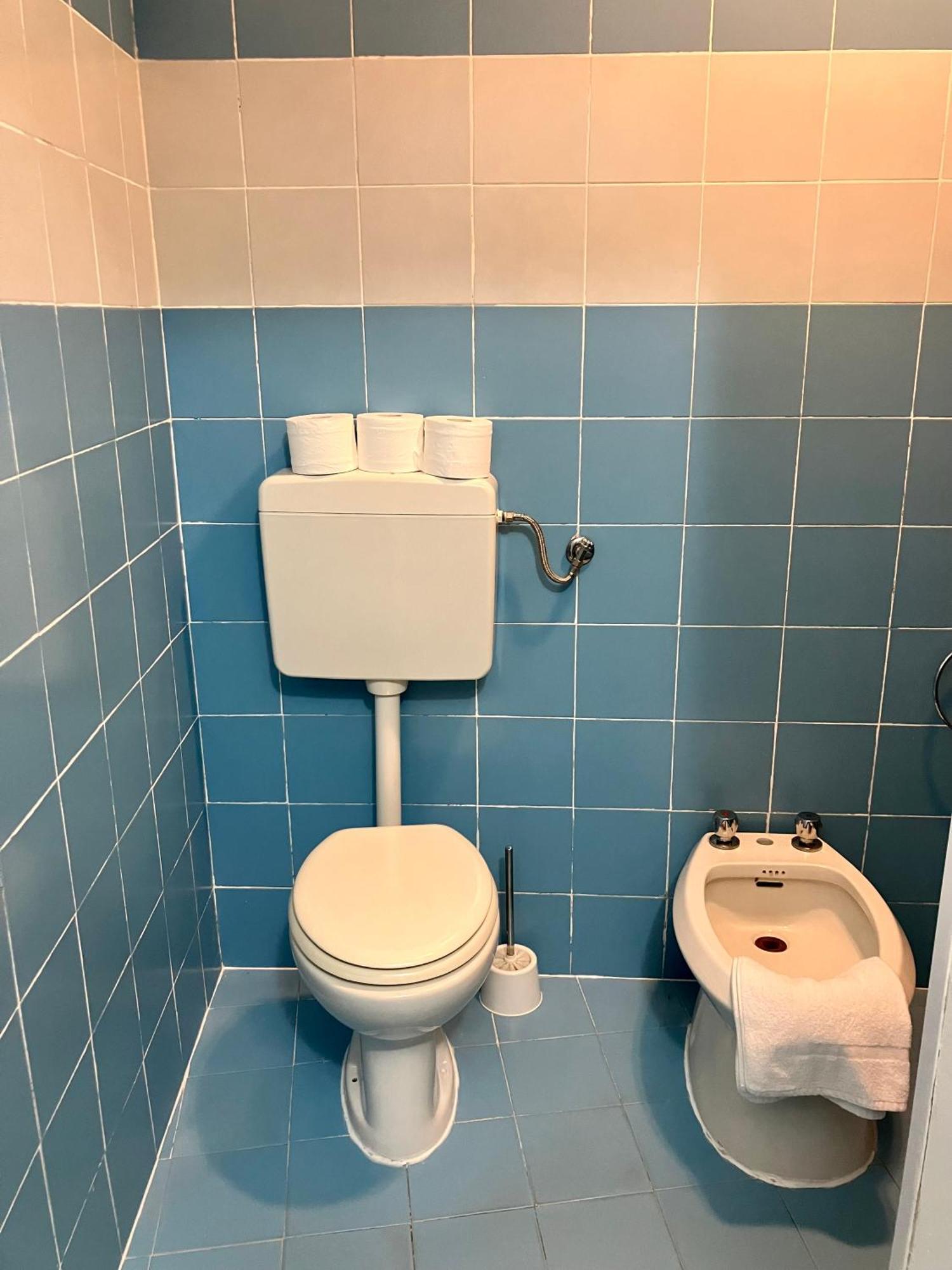 Hotel Ginevra E Residence カットーリカ エクステリア 写真